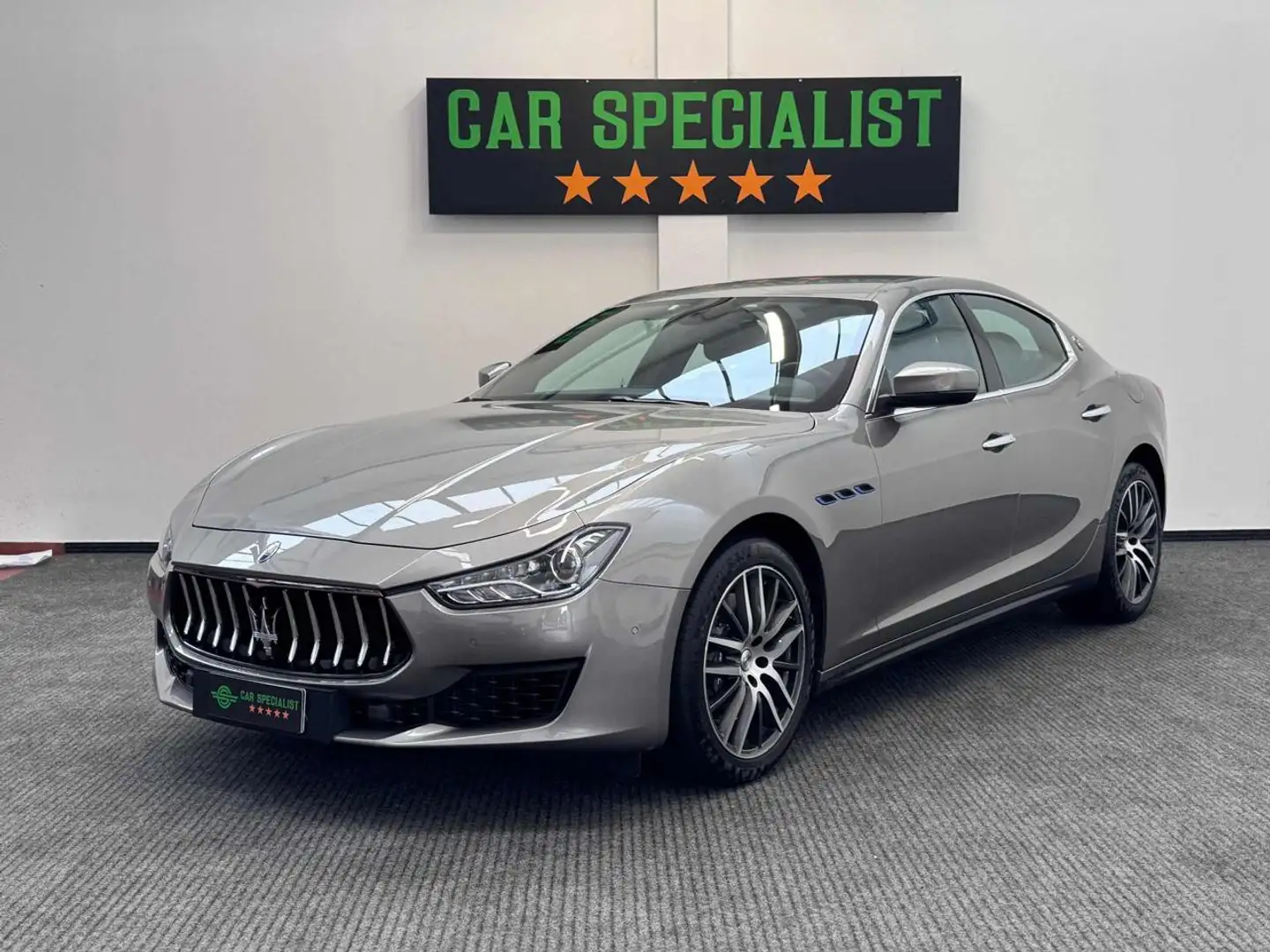 Maserati Ghibli 330 CV MHEV RETROCAMERA|PADDLES|CARPLAY|19' Gris - 1