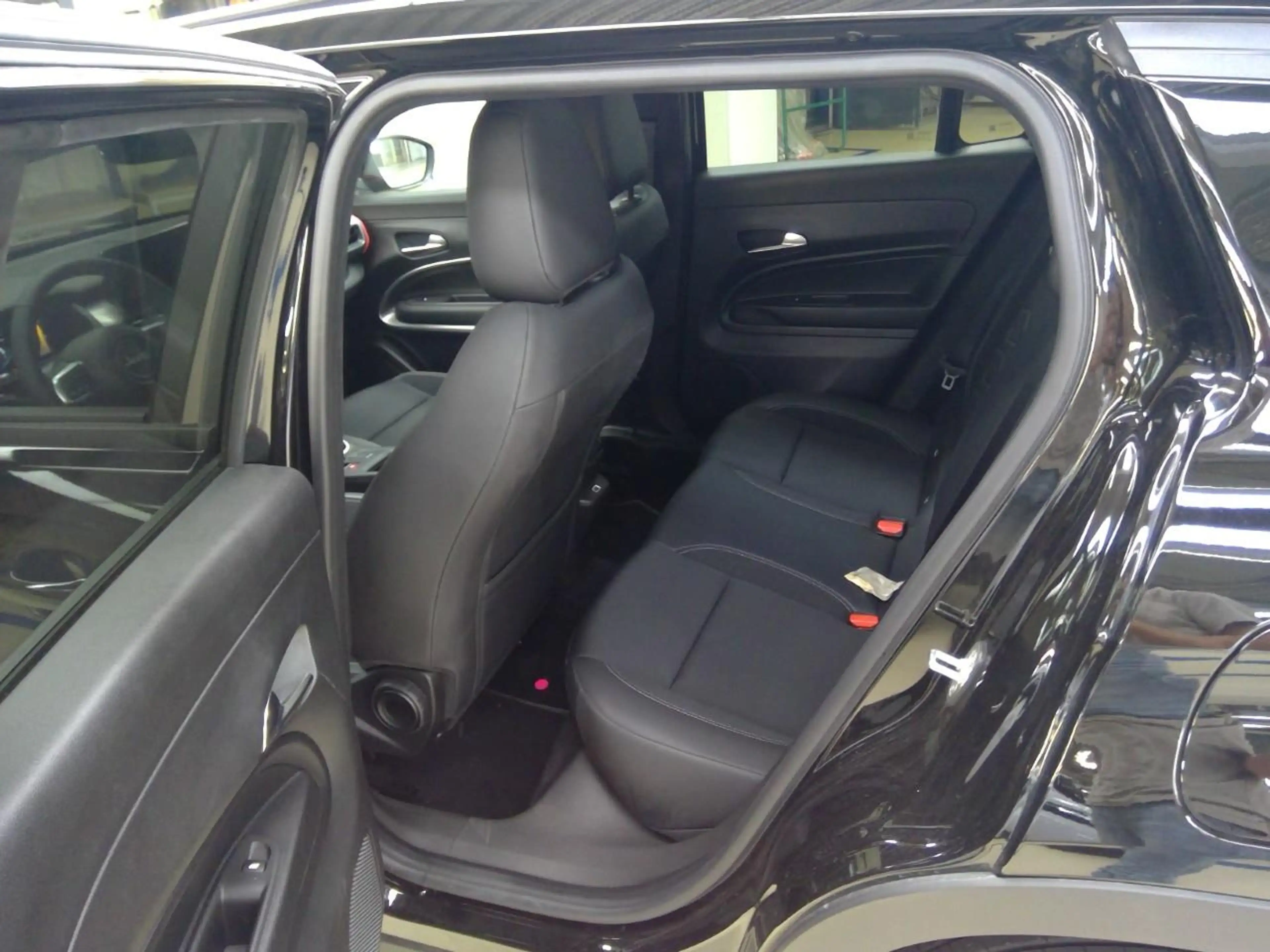Jeep Avenger 1.2 e-Hybrid Summit | Tot 8 Jaar Garantie | Camera — photo 6