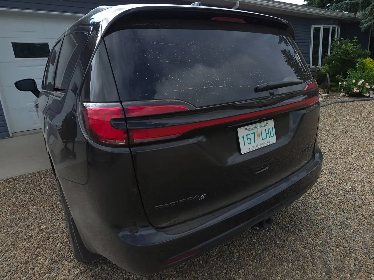 Chrysler Pacifica снимка Chrysler Pacifica