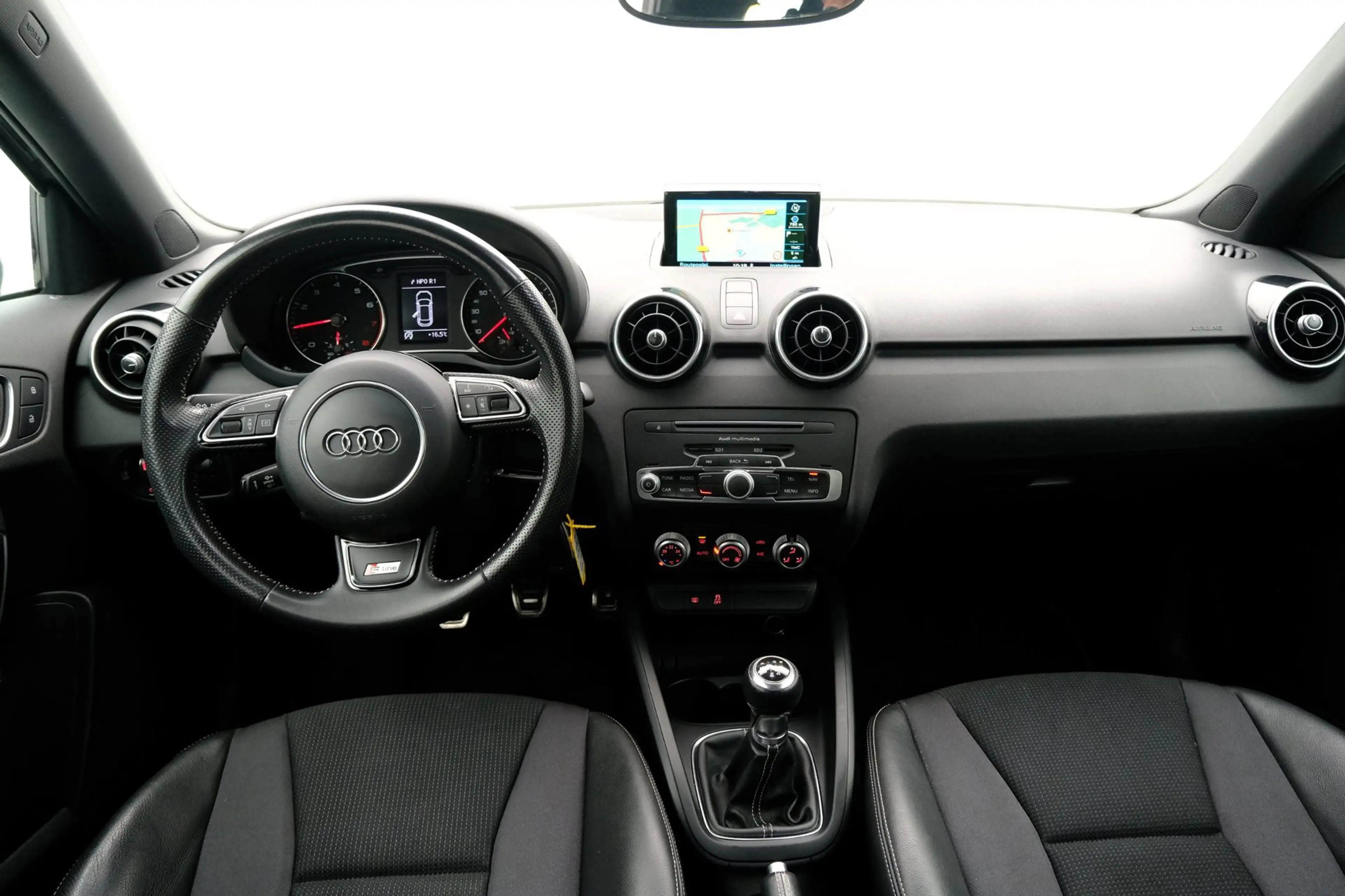 Audi A1 Sportback 1.0 TFSI Advance Sport 2x S-Line 5-drs L — photo 5
