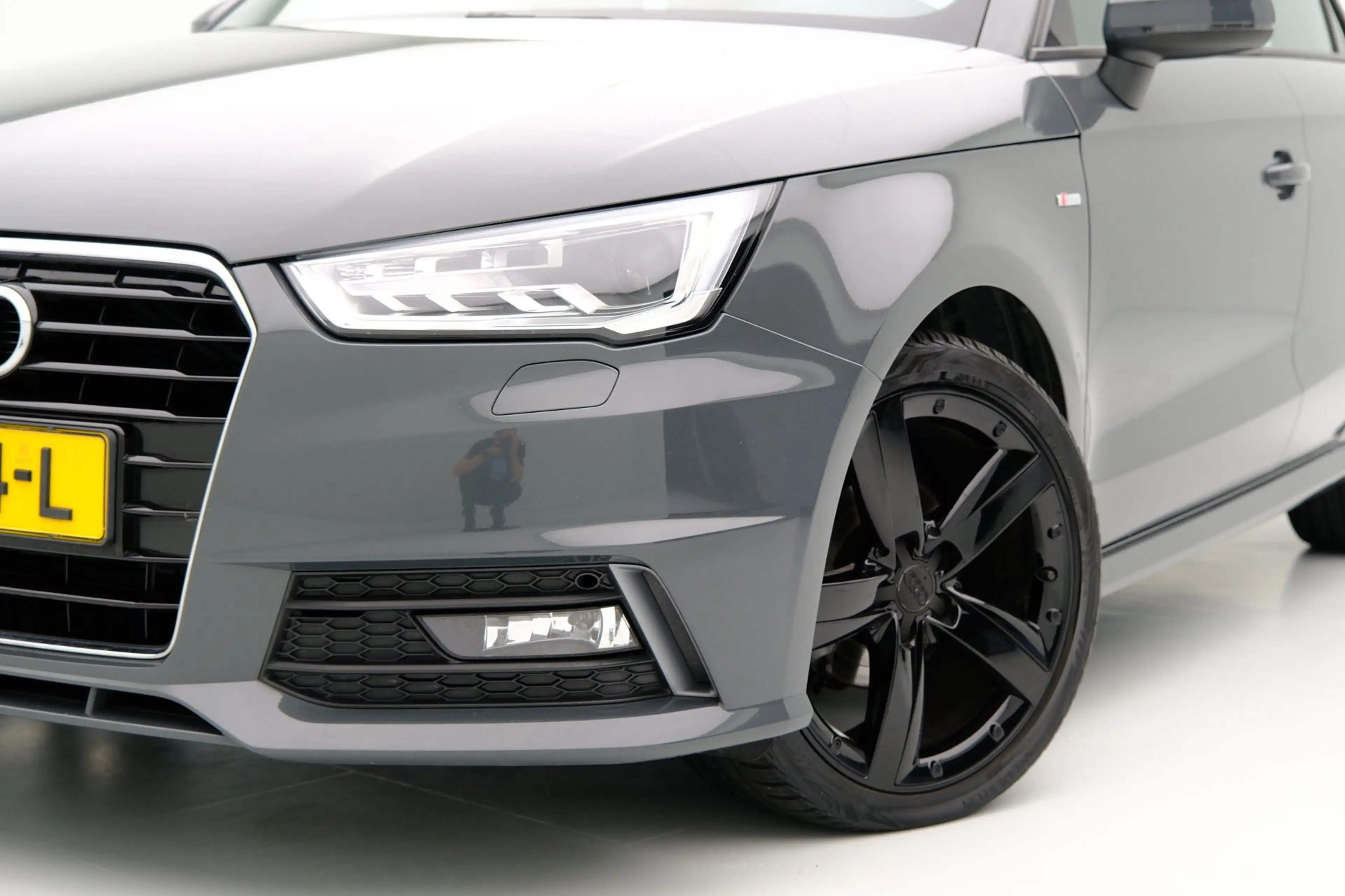 Audi A1 Sportback 1.0 TFSI Advance Sport 2x S-Line 5-drs L — photo 21