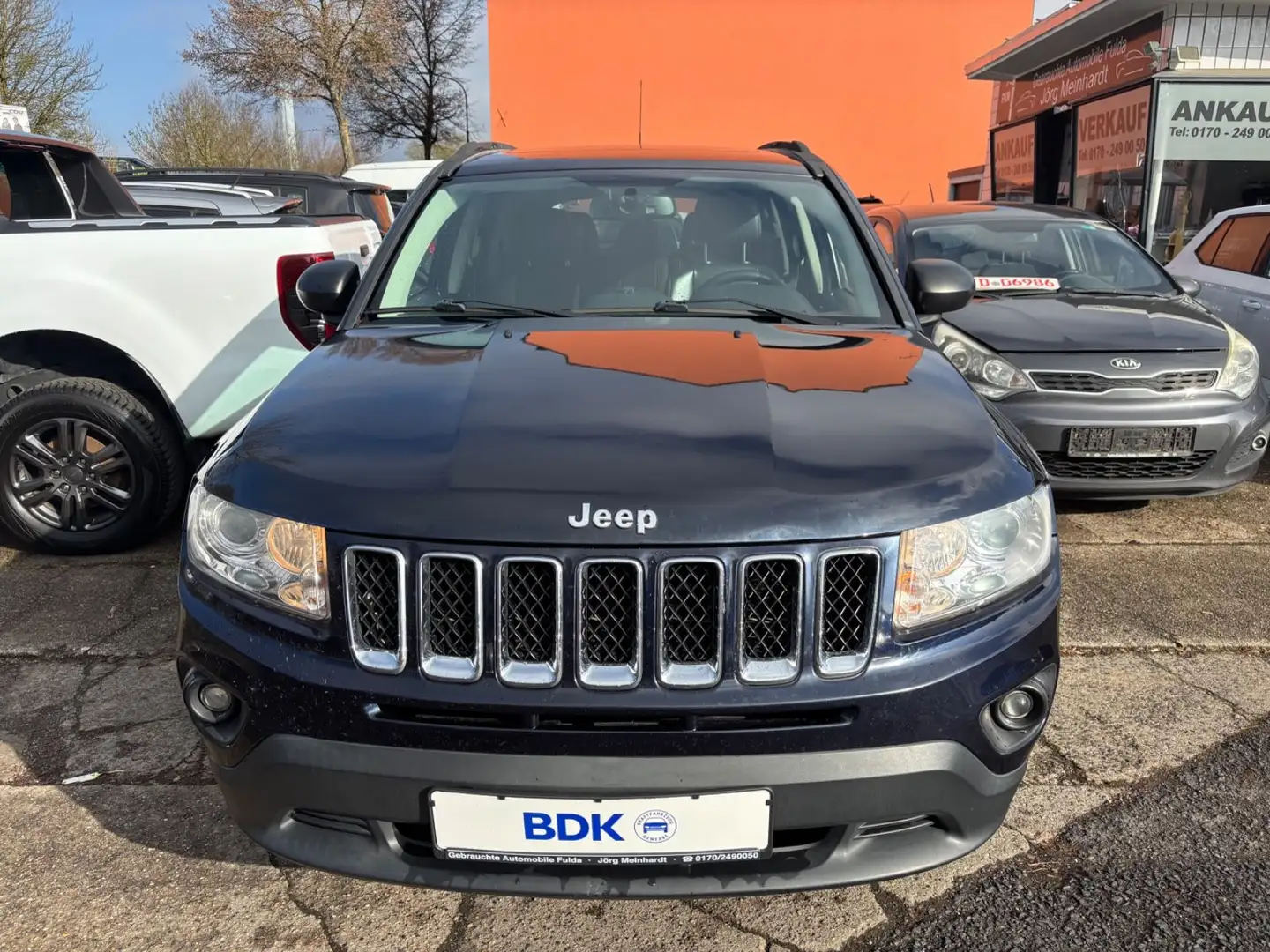 Jeep Compass Limited 4x4 LEDER KLIMA NAVI AHK Schwarz - 1