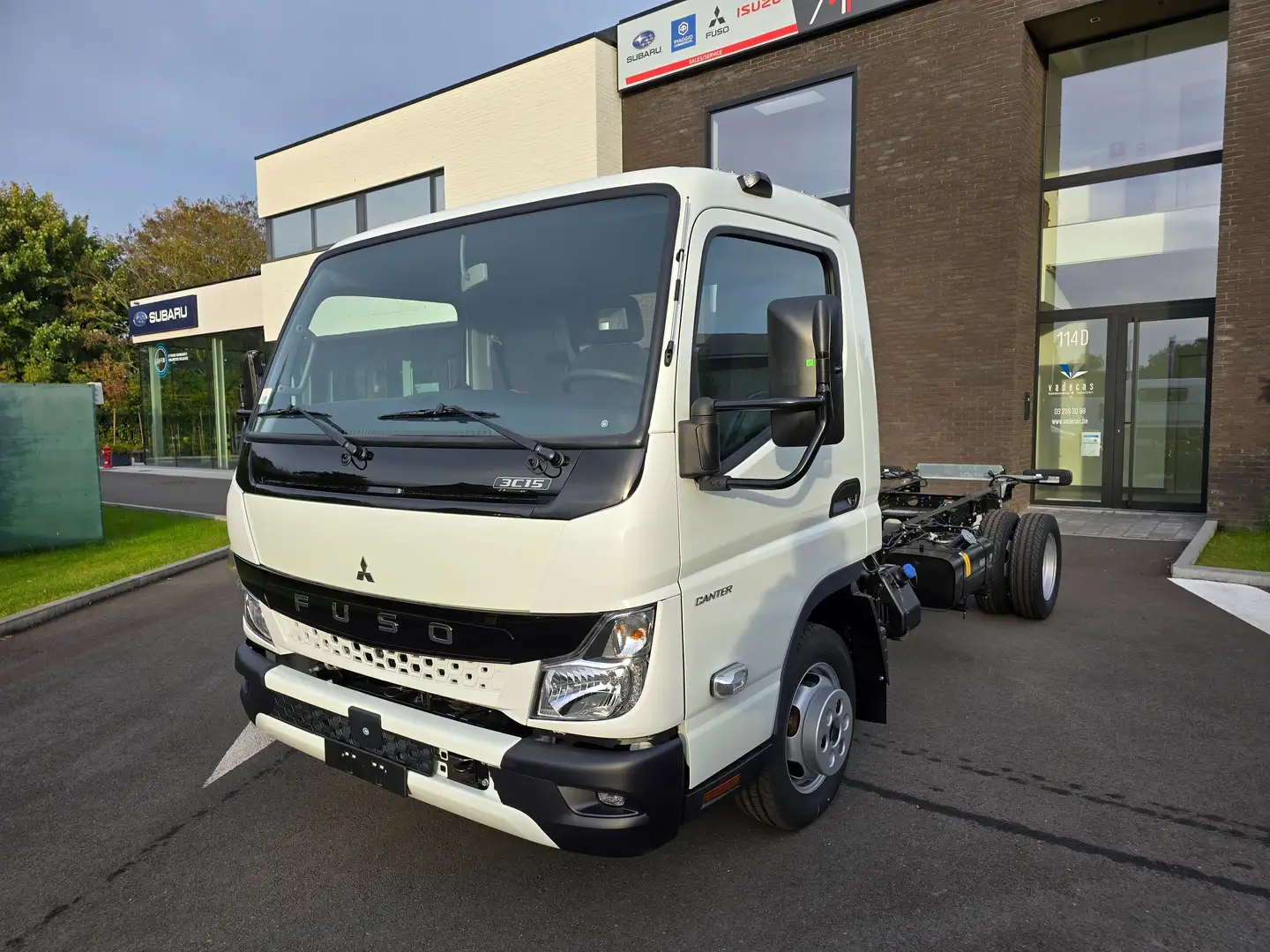 Mitsubishi Canter 3C15 CHASSIS Blanco - 1