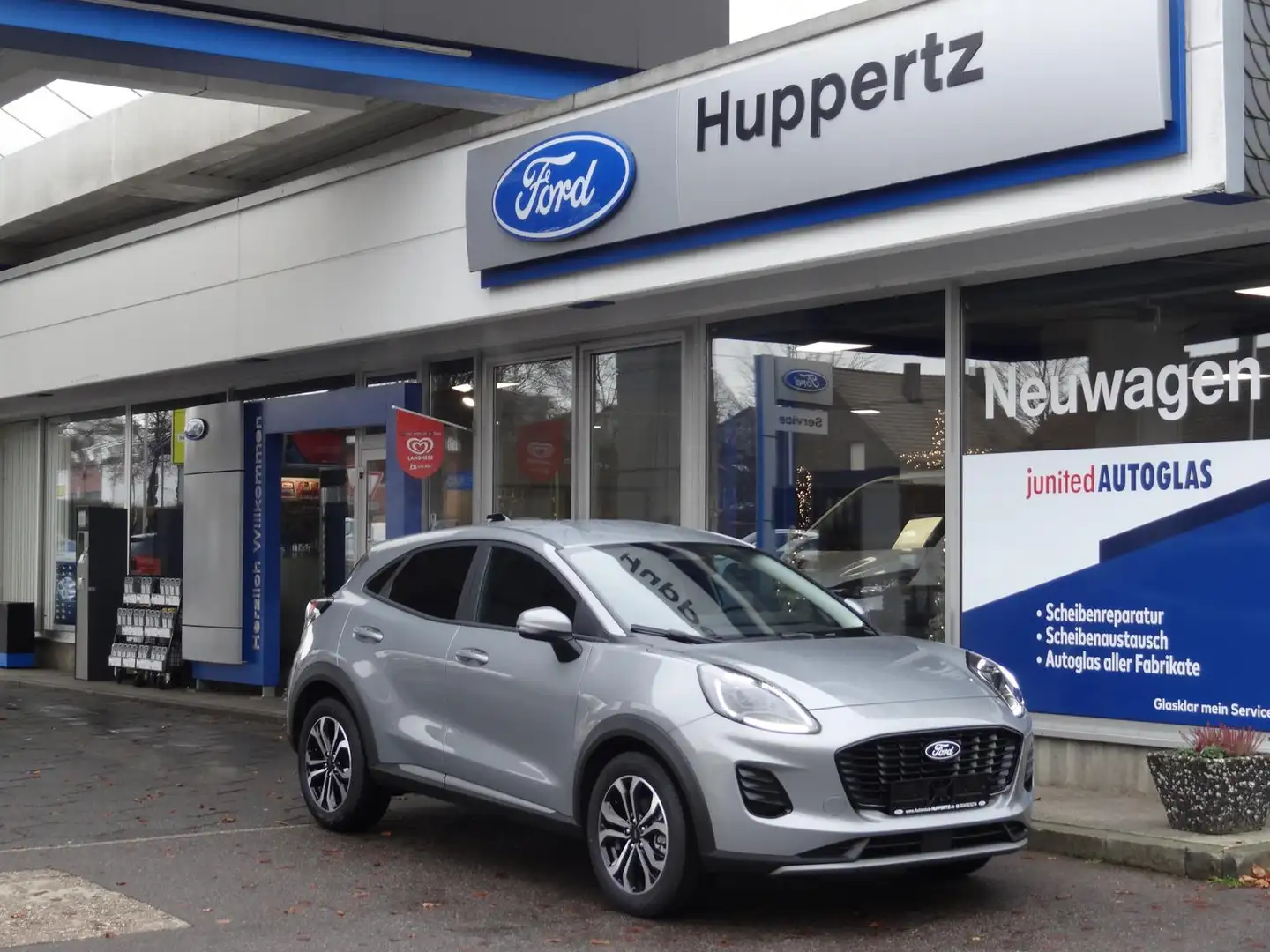 Ford Puma 1.0 Titanium FACELIFT Navi RFK PDC SHZ LED Argento - 1