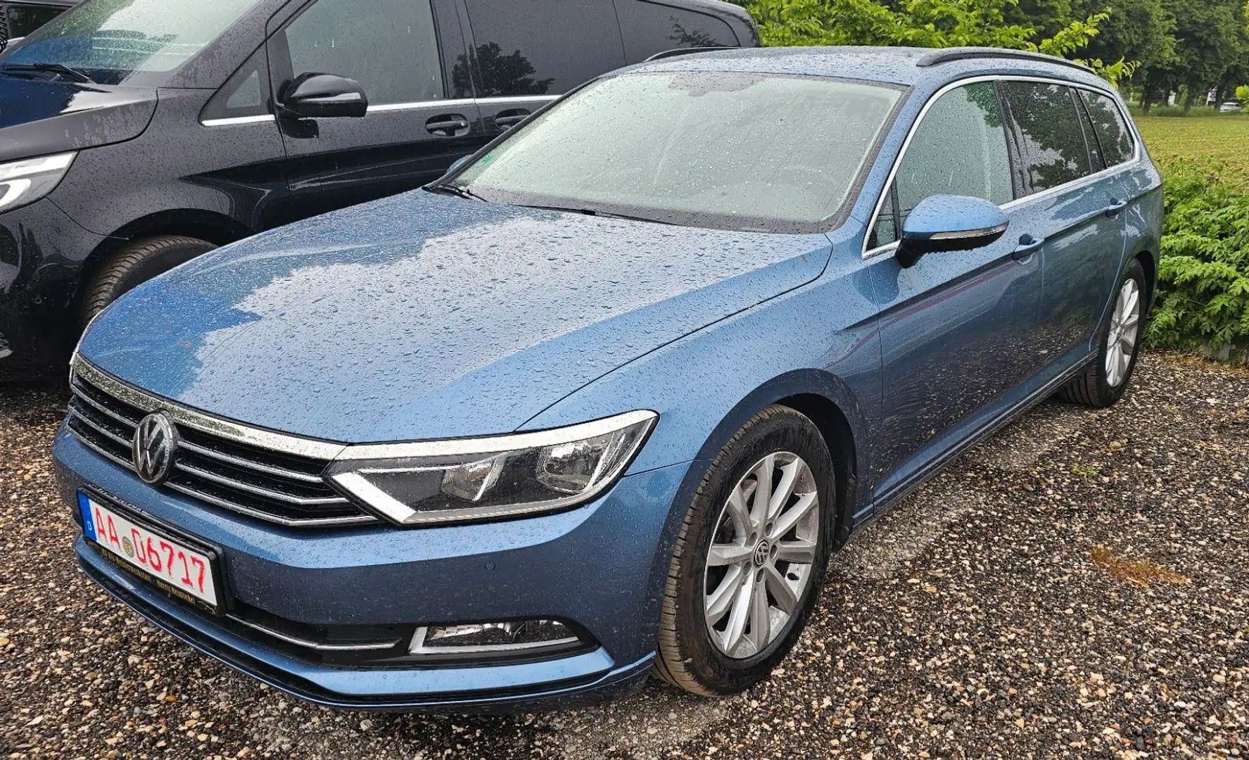 Volkswagen Passat Variant Comfortline, Euro 6, HU 9/26, 8Fa Bleu - 1