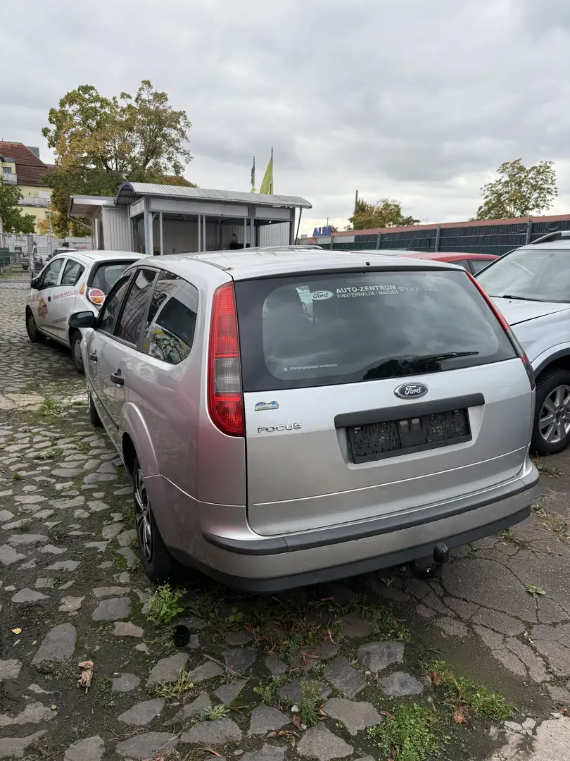 Ford Focus Kombi Fahrbereit Viele Teile sind neu.KLIMA,Alu Silber - 2