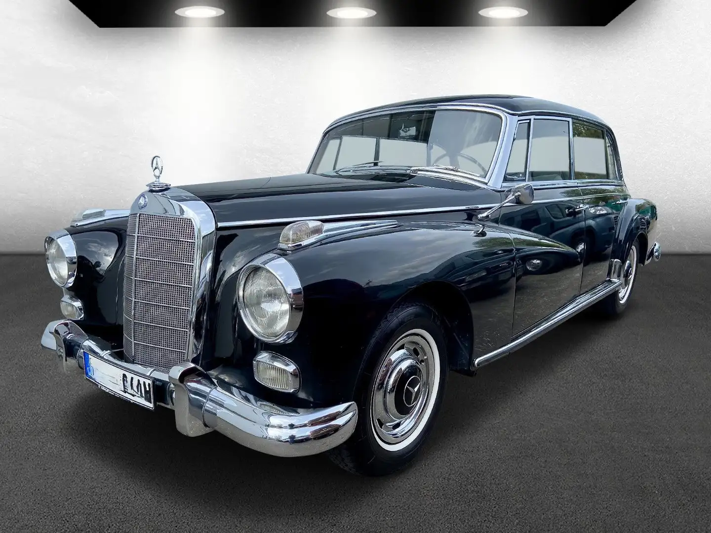 Mercedes-Benz 300 Adenauer Typ D Lang - aus Sammlung Black - 1