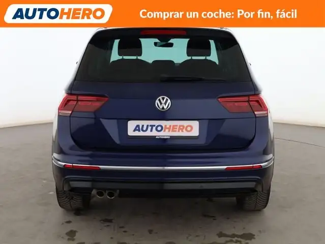 Volkswagen Tiguan view 5