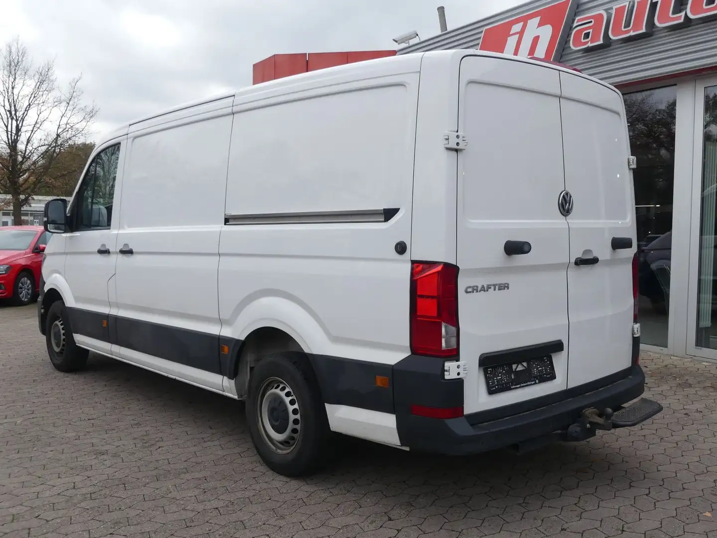 Volkswagen Crafter Kasten 35 L3H2 AHK*Klima*1.Hand Weiß - 2