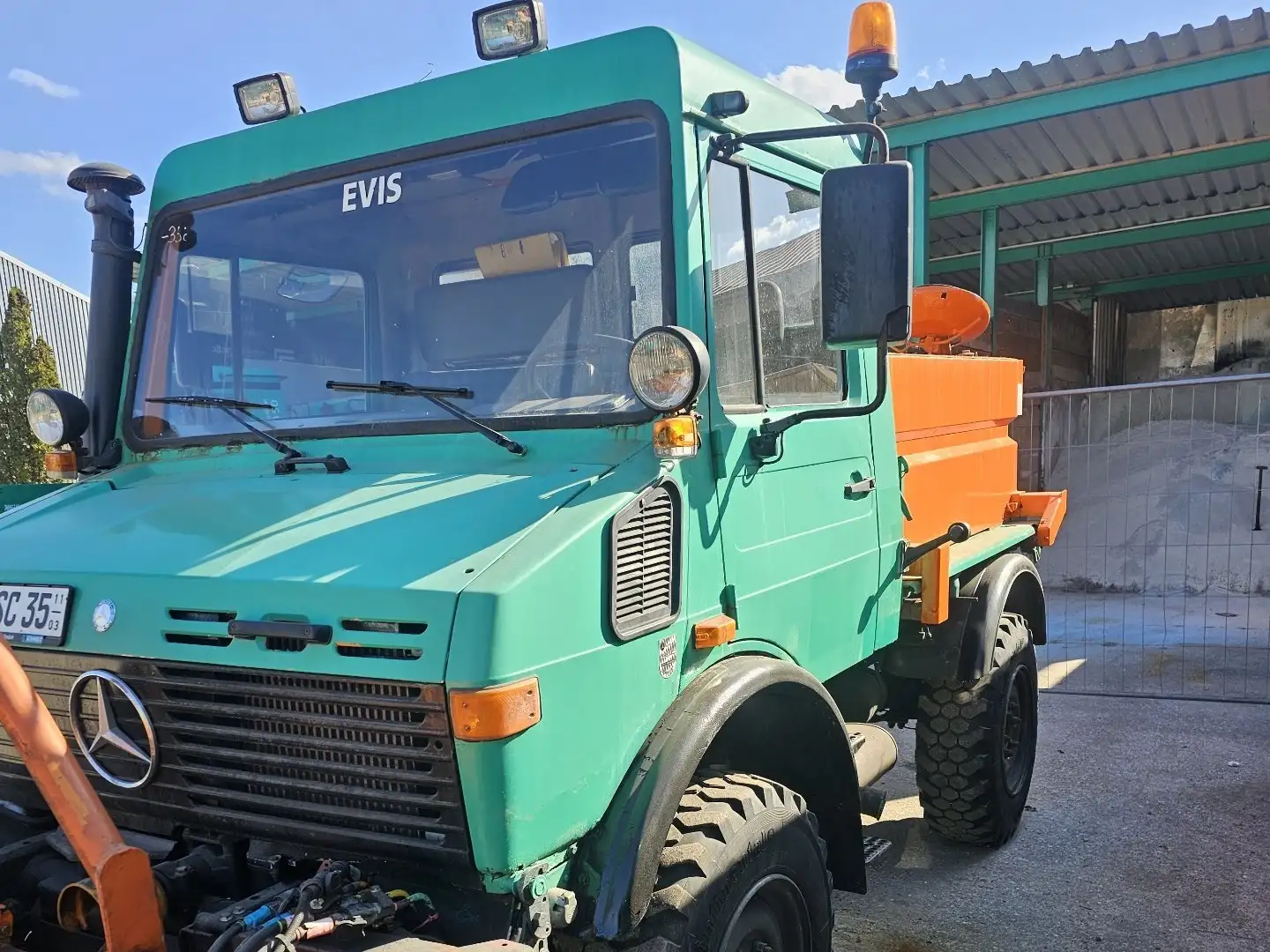 Mercedes-Benz Unimog 427/10 in sehr gutem Zustand - 1