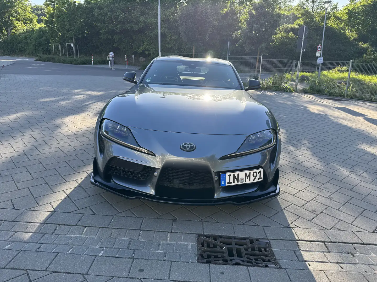 Toyota Supra GR 3.0 Legend Premium Gris - 2