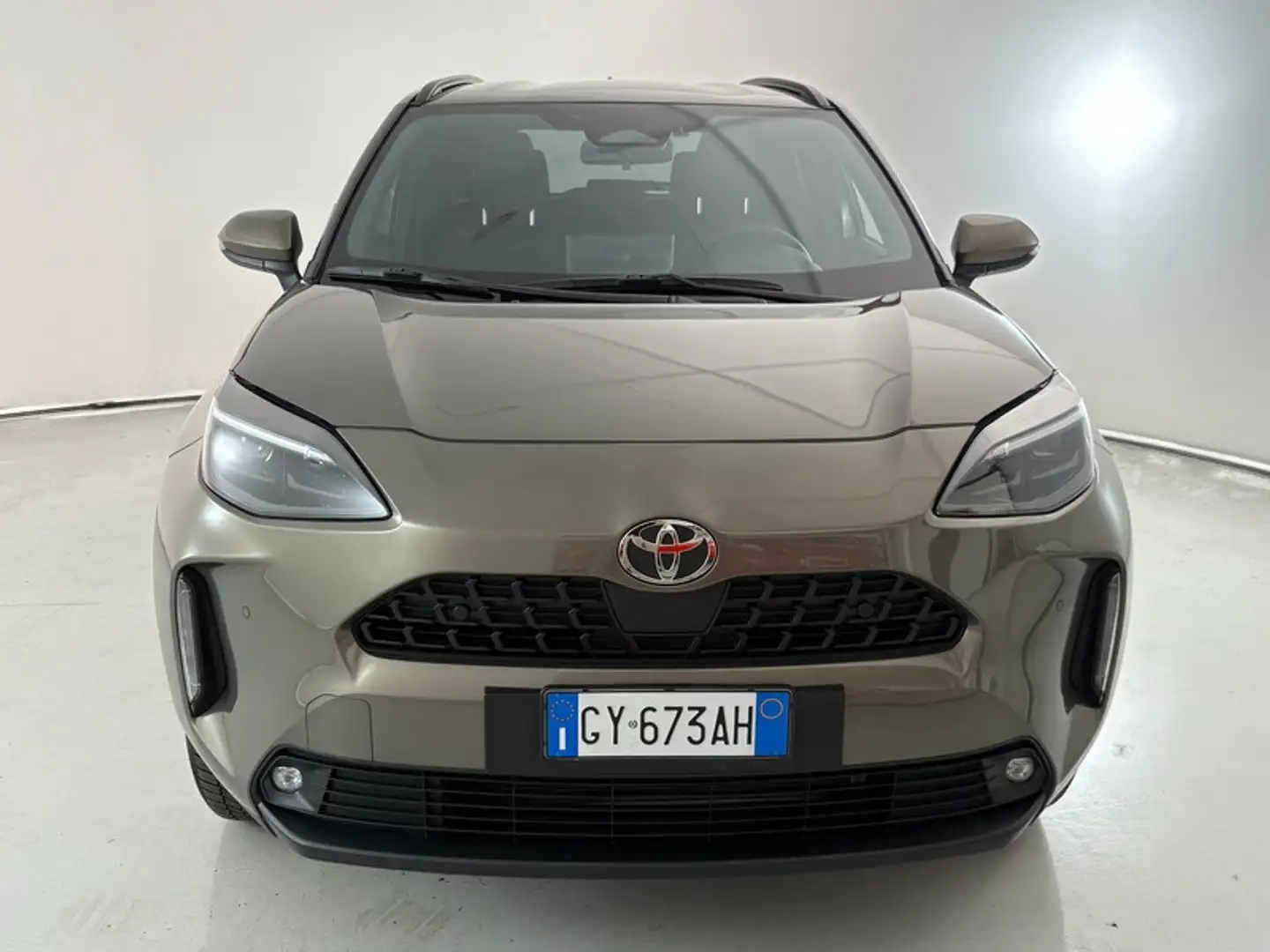 Toyota Yaris Cross 1.5 H Trend Bronzo - 2
