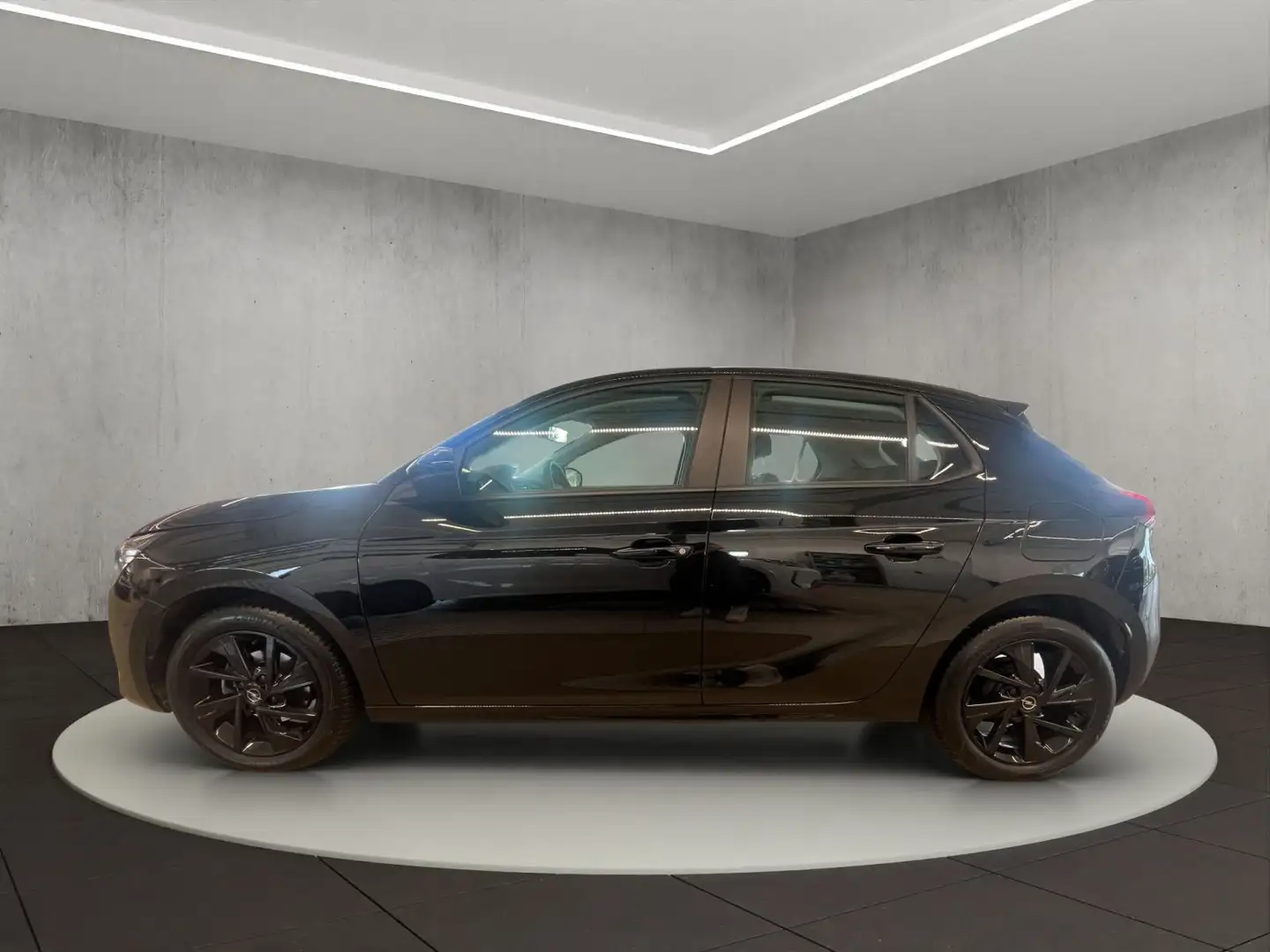 Opel Corsa F 1.2 Zwart - 2