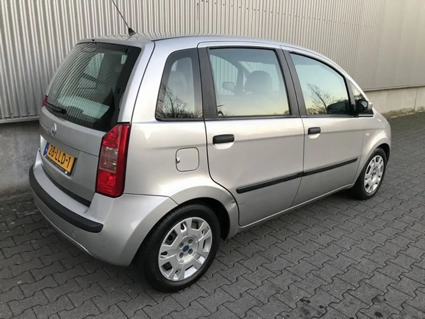 Fiat Idea 1.4 16V Airco | Elektr. Ramen | 129.000 km | Nieuw Сірий - 2