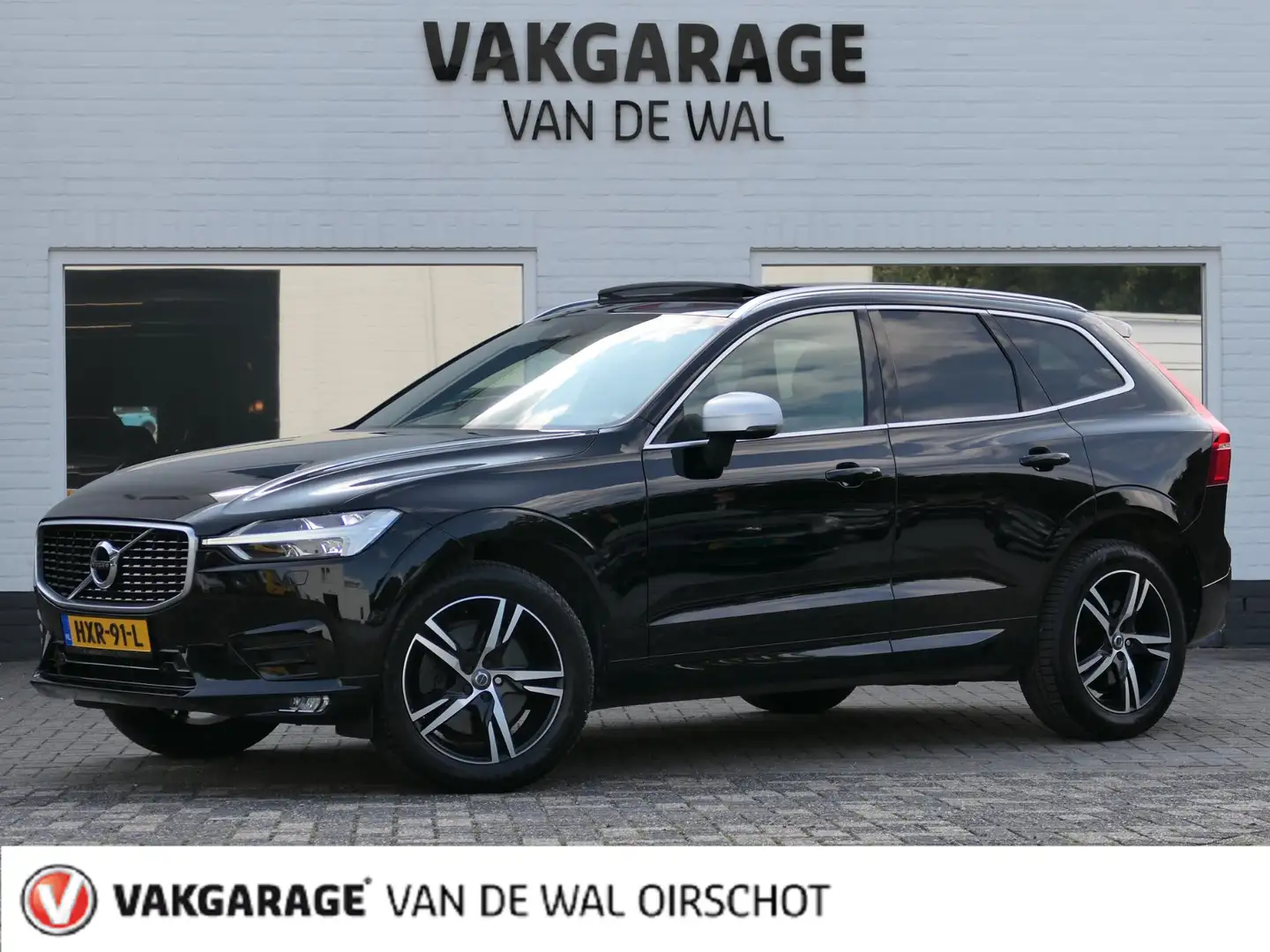Volvo XC60 2.0 T6 AWD R-Design | Panoramadak | Trekhaak | Ful Чорний - 1