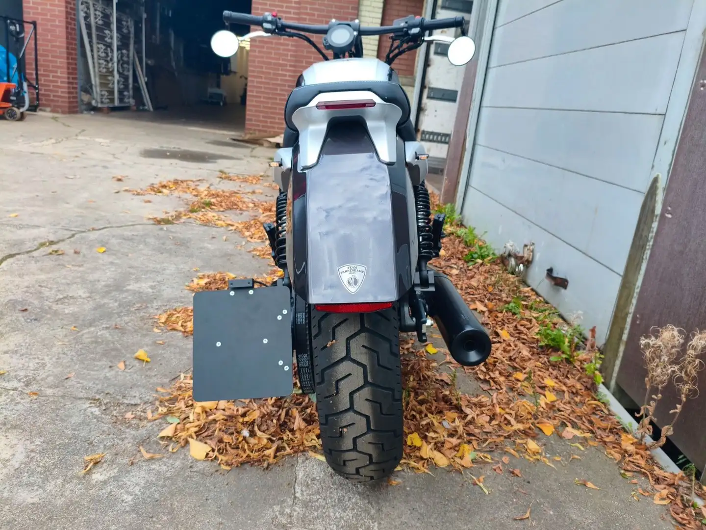 Sonstige Marken Benda Rock 125 sofort lieferbar! - 1