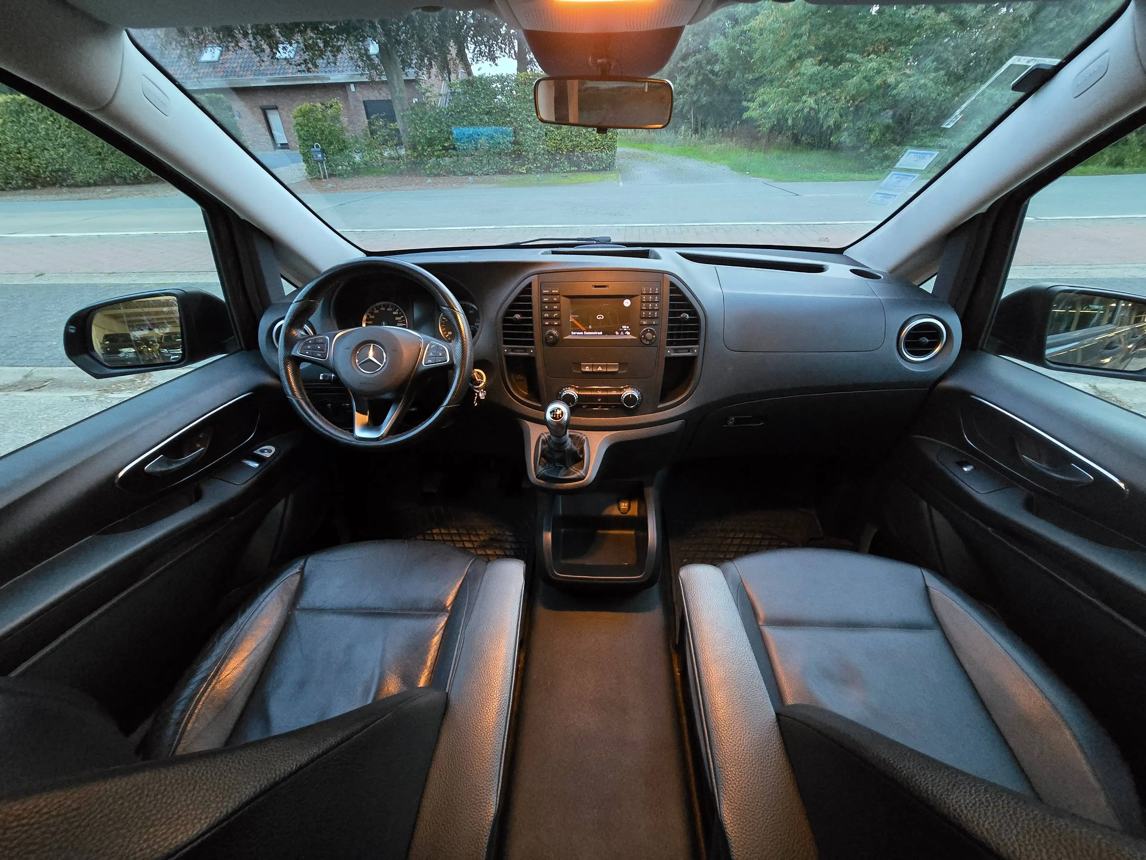 Mercedes-Benz Vito 116 VTP LONG CHASSIE 2.2 diesel 5 plaats — photo 8