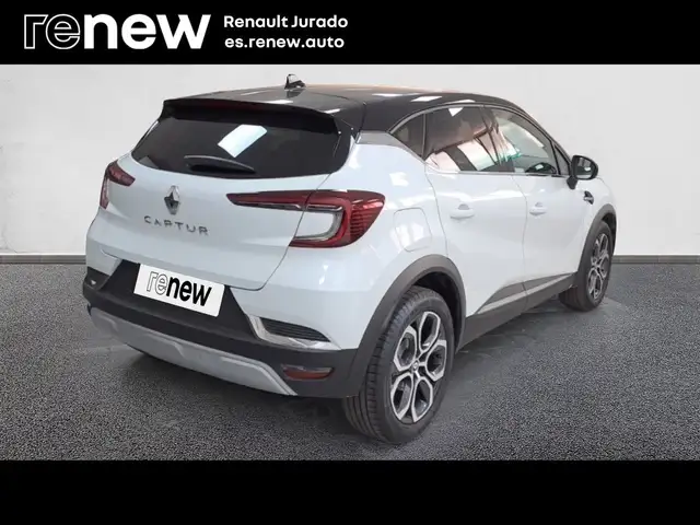 Renault Captur view 2