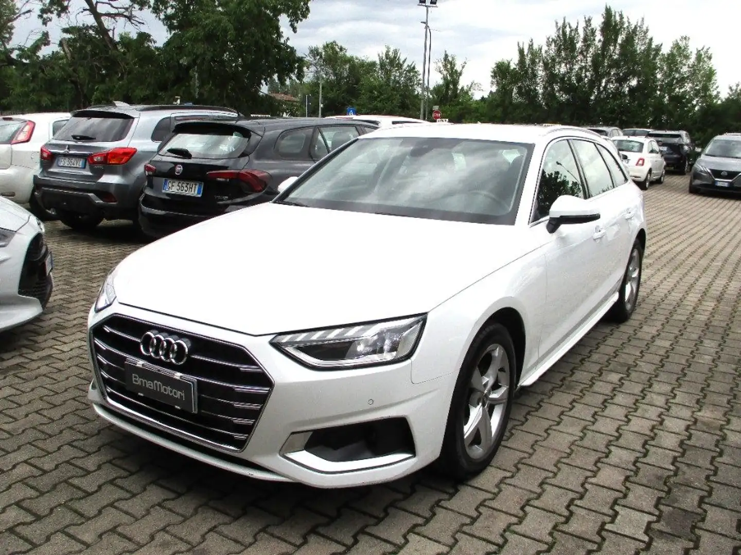 Audi A4 Avant 35 TDI/163 CV S tronic Business Advanced Bianco - 1