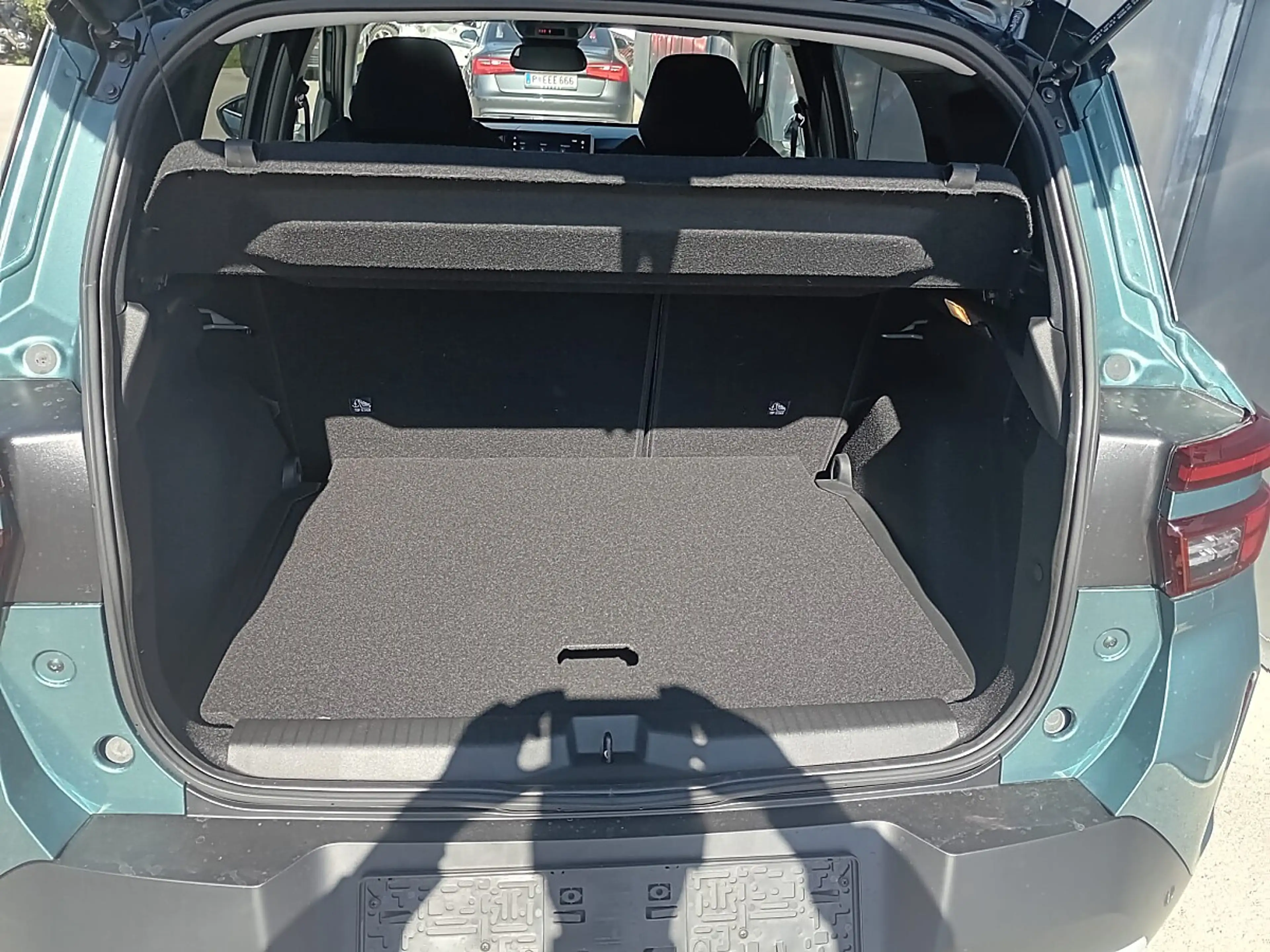 Opel Frontera 1.2 Mild-Hybrid Ultimate — photo 7