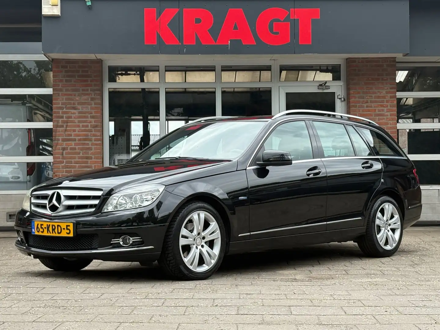 Mercedes-Benz C 180 Estate Business Edition Avantgarde 156 pk - AUTOMA Noir - 1