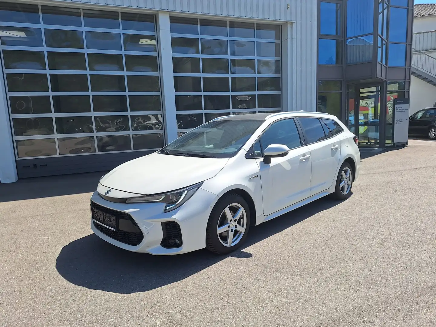 Suzuki Swace 1.8 Hybrid flash Blanc - 1