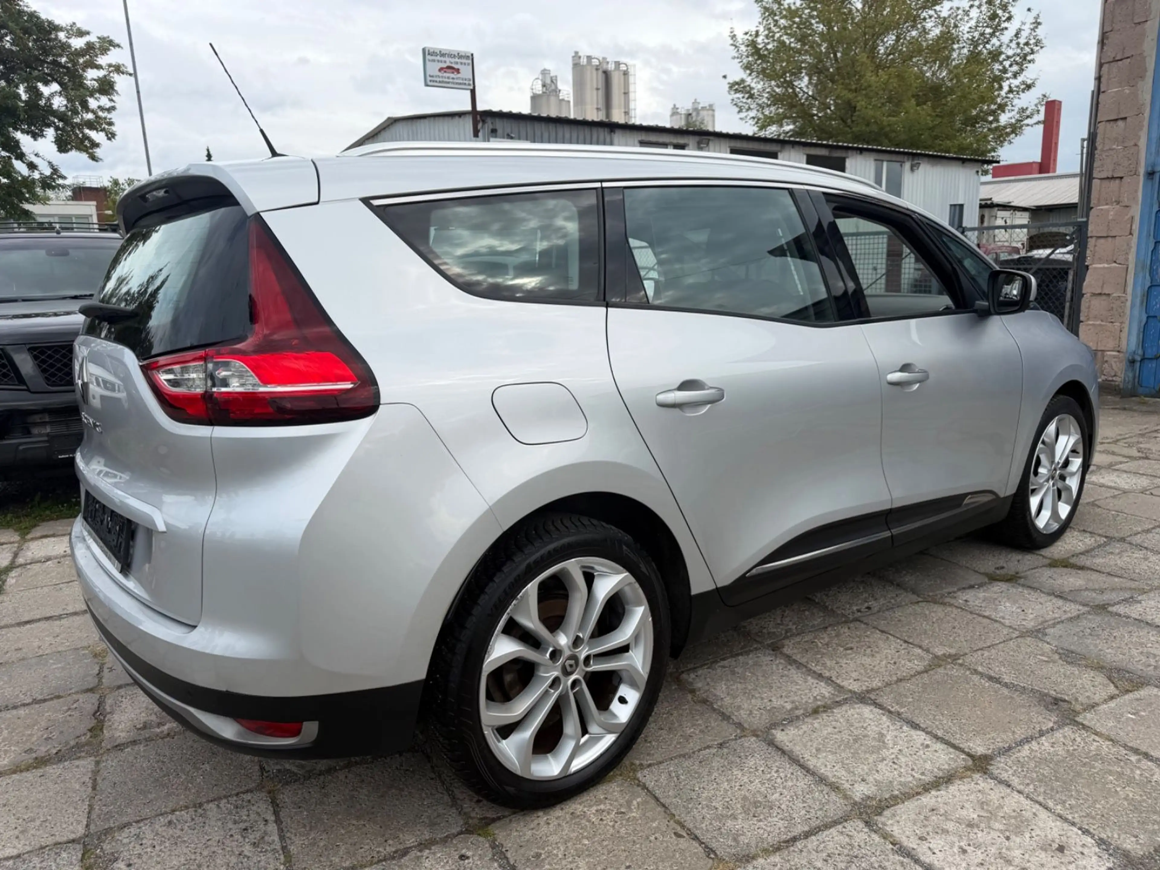 Renault Grand Scenic Experience*NAVI*SCHECKHEFT*LED*XENO — photo 3