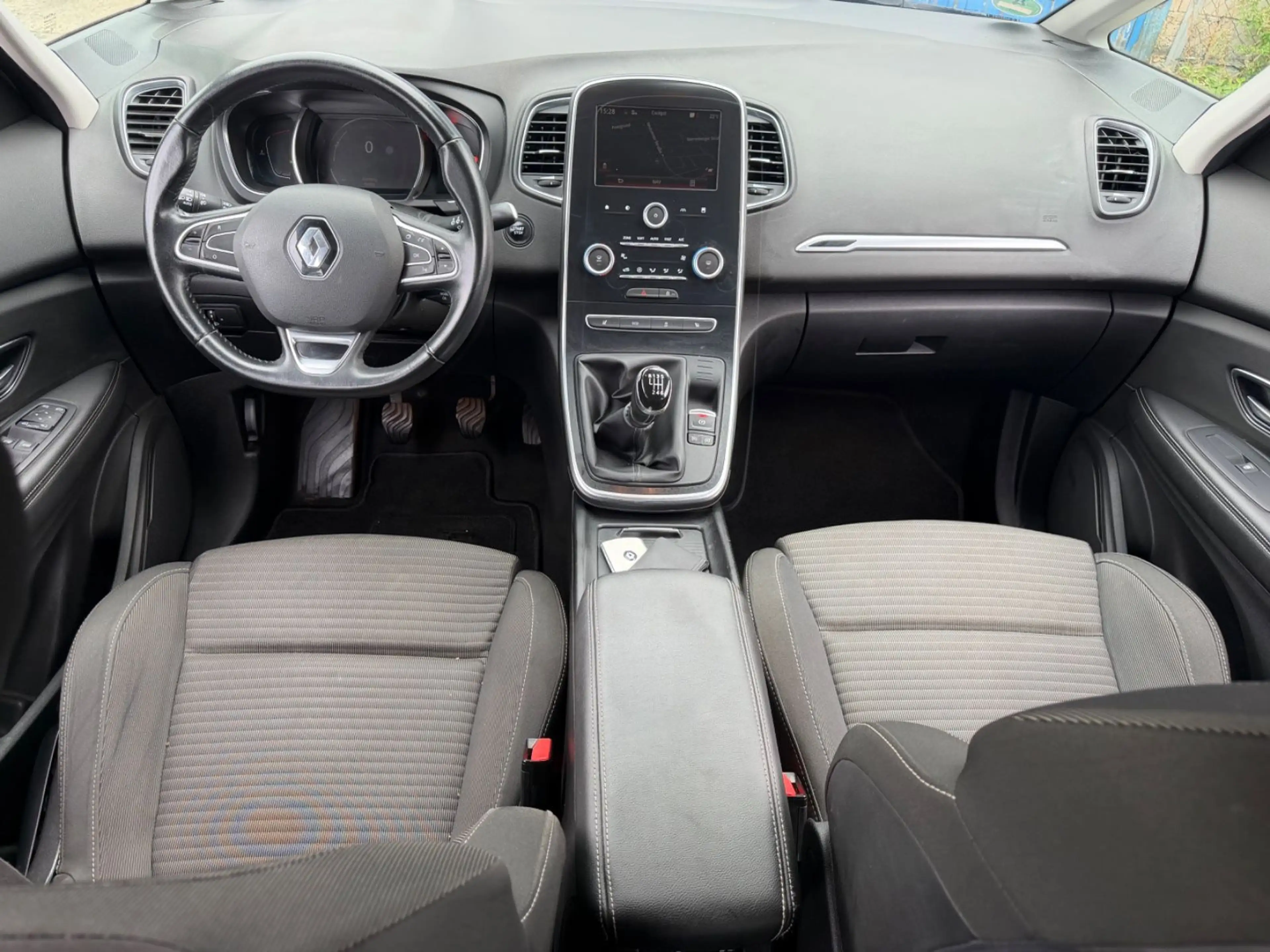 Renault Grand Scenic Experience*NAVI*SCHECKHEFT*LED*XENO — photo 12