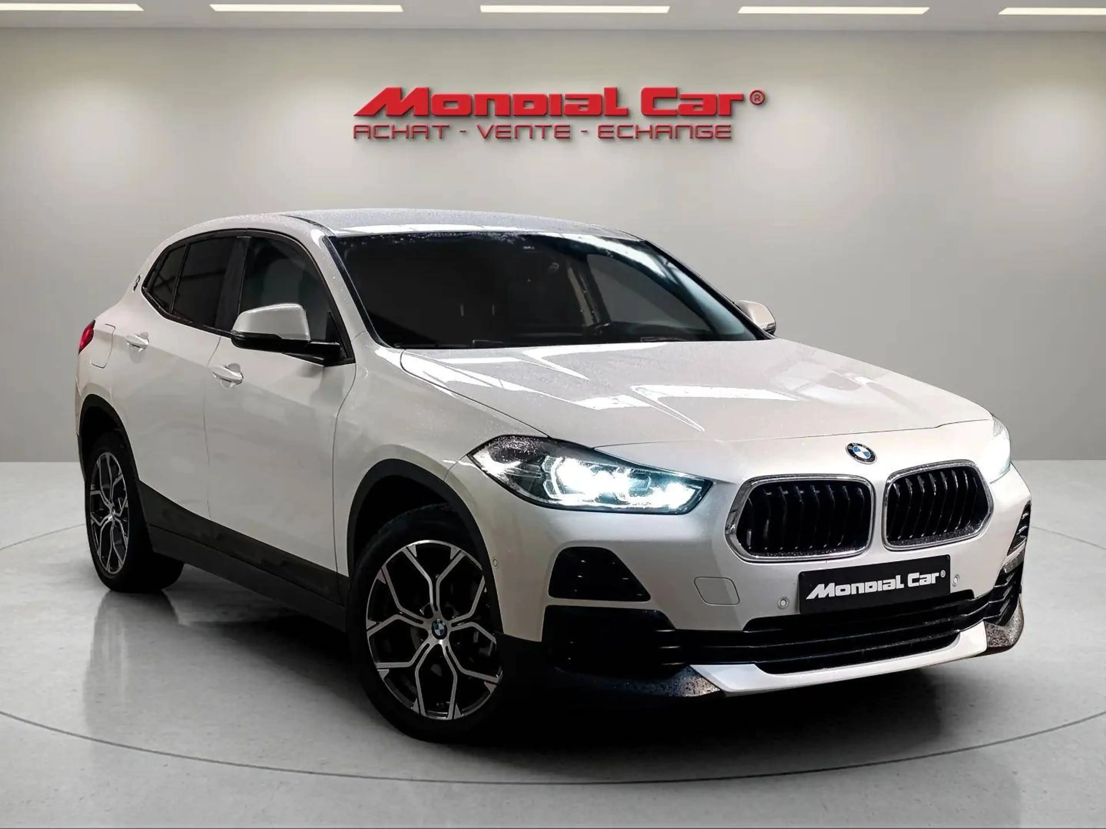 BMW X2 1.5iA sDrive18 OPF * A voir à Beaumont * — photo 4