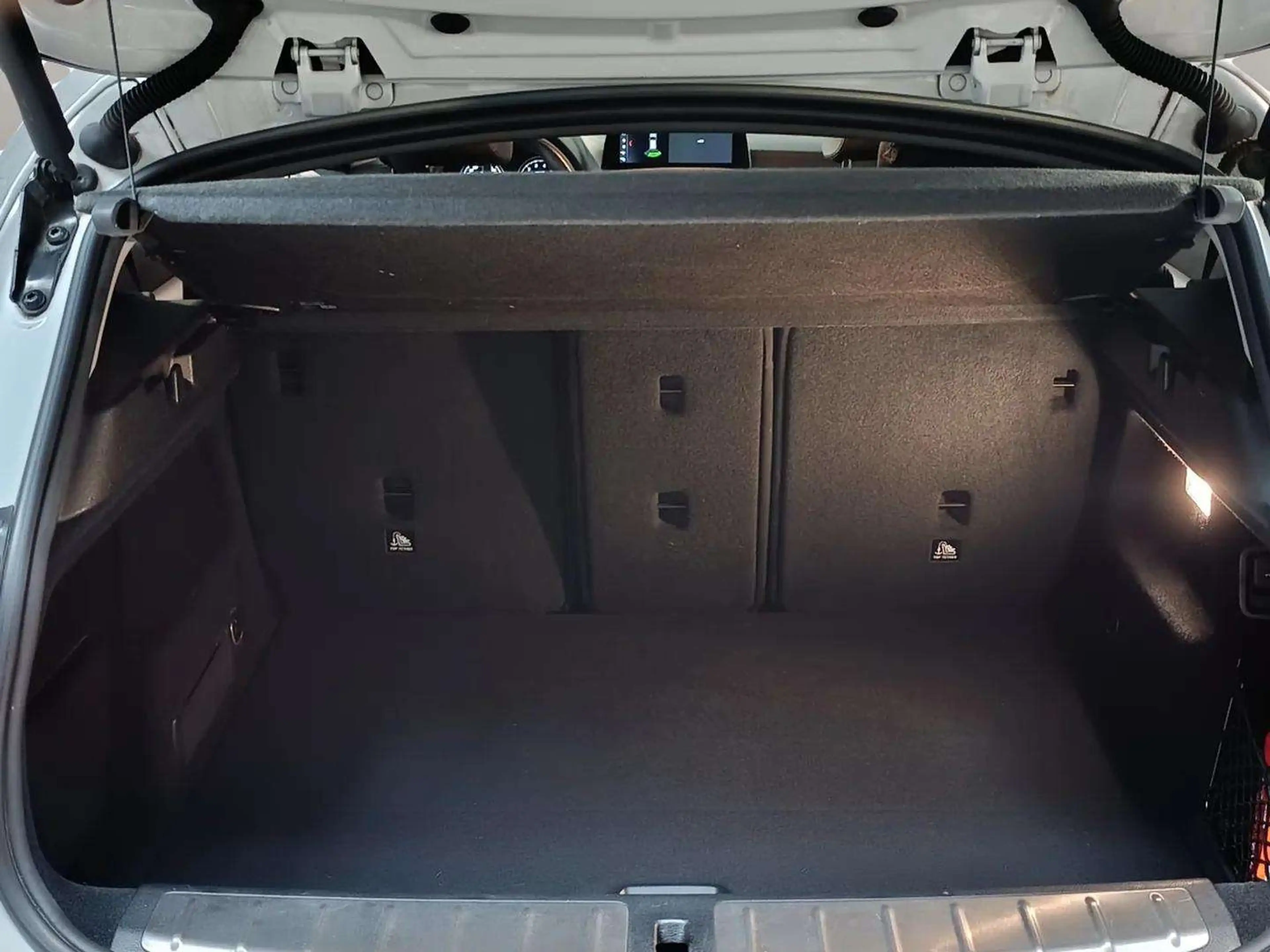 BMW X2 1.5iA sDrive18 OPF * A voir à Beaumont * — photo 8