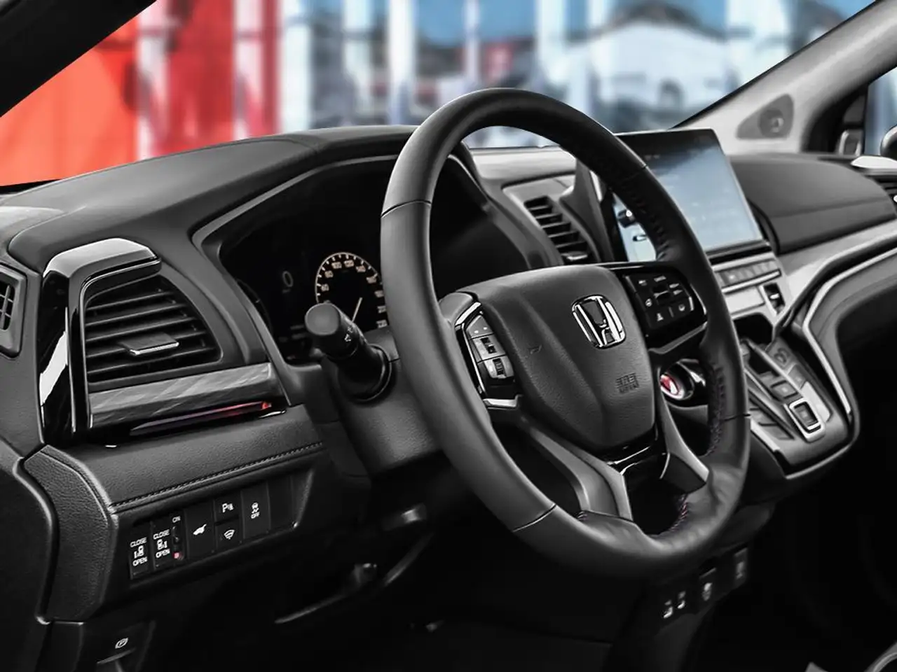 Honda Odyssey снимка Honda Odyssey