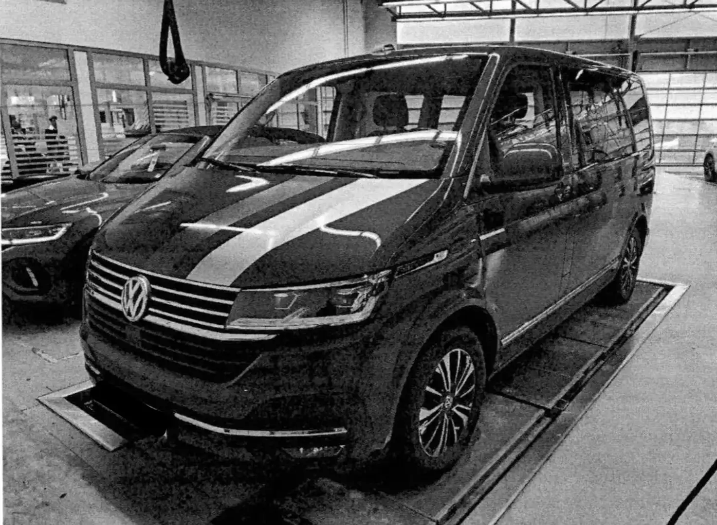 Volkswagen T6.1 Multivan 2.0 TDI 4M KR Generation Six *AHK*LED*KAMERA*NAVI* Rot - 2