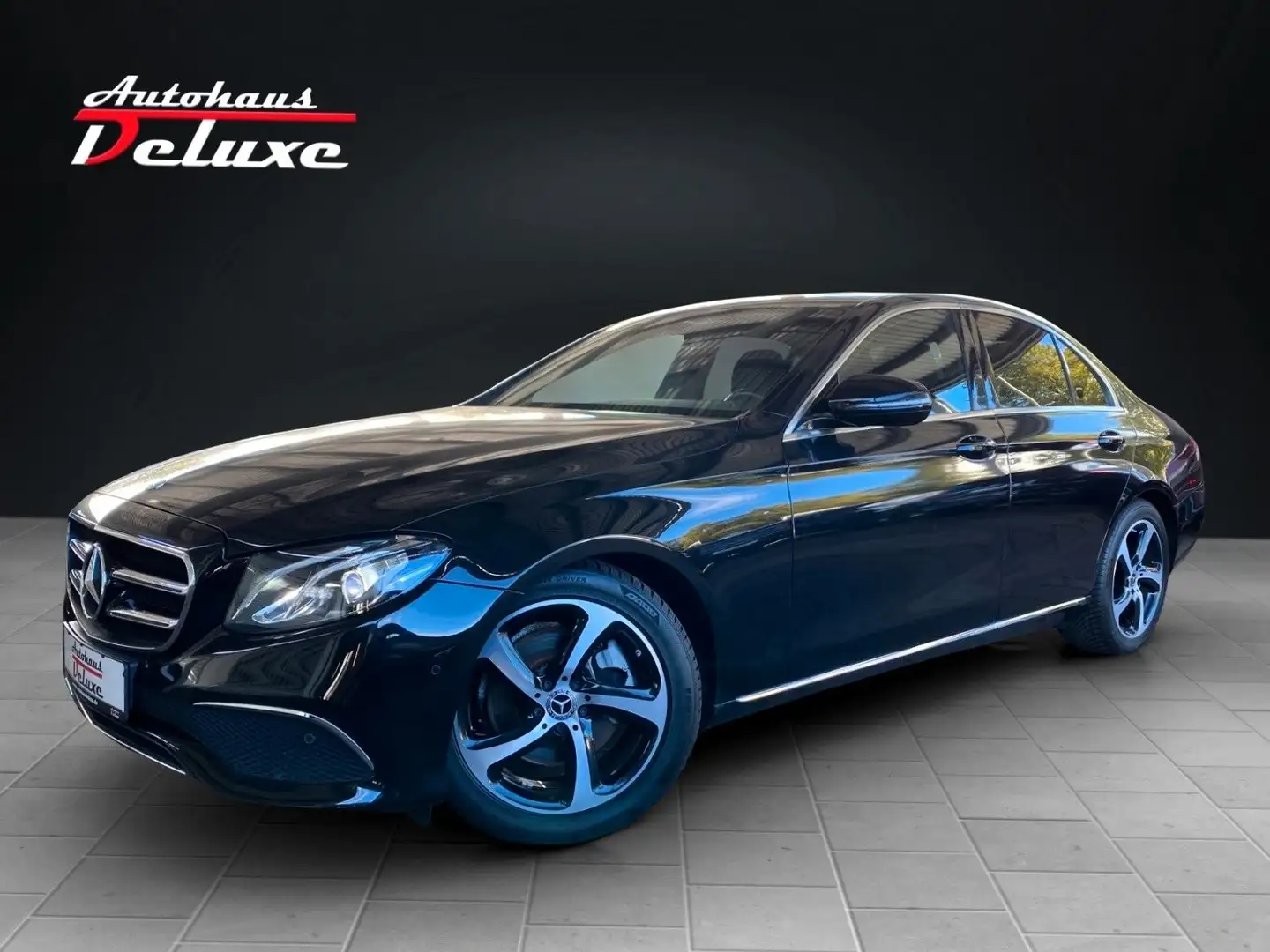 Mercedes-Benz E 200 AVANTGARDE NAVI-KAMERA-WIDESCREEN-EGSD-LED Schwarz - 1