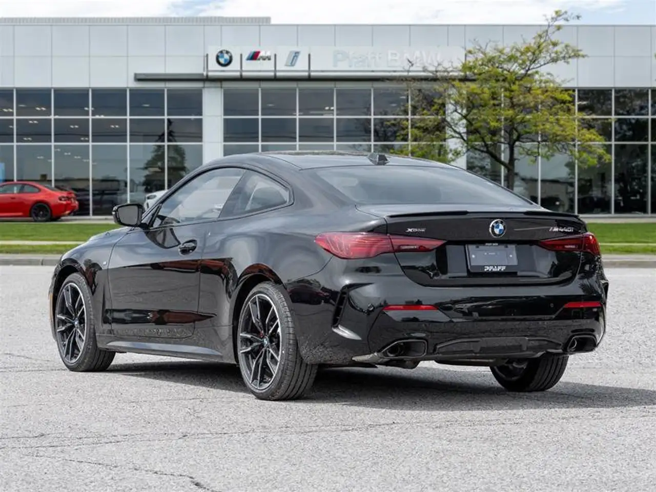 BMW 4 Series снимка BMW 4 Series