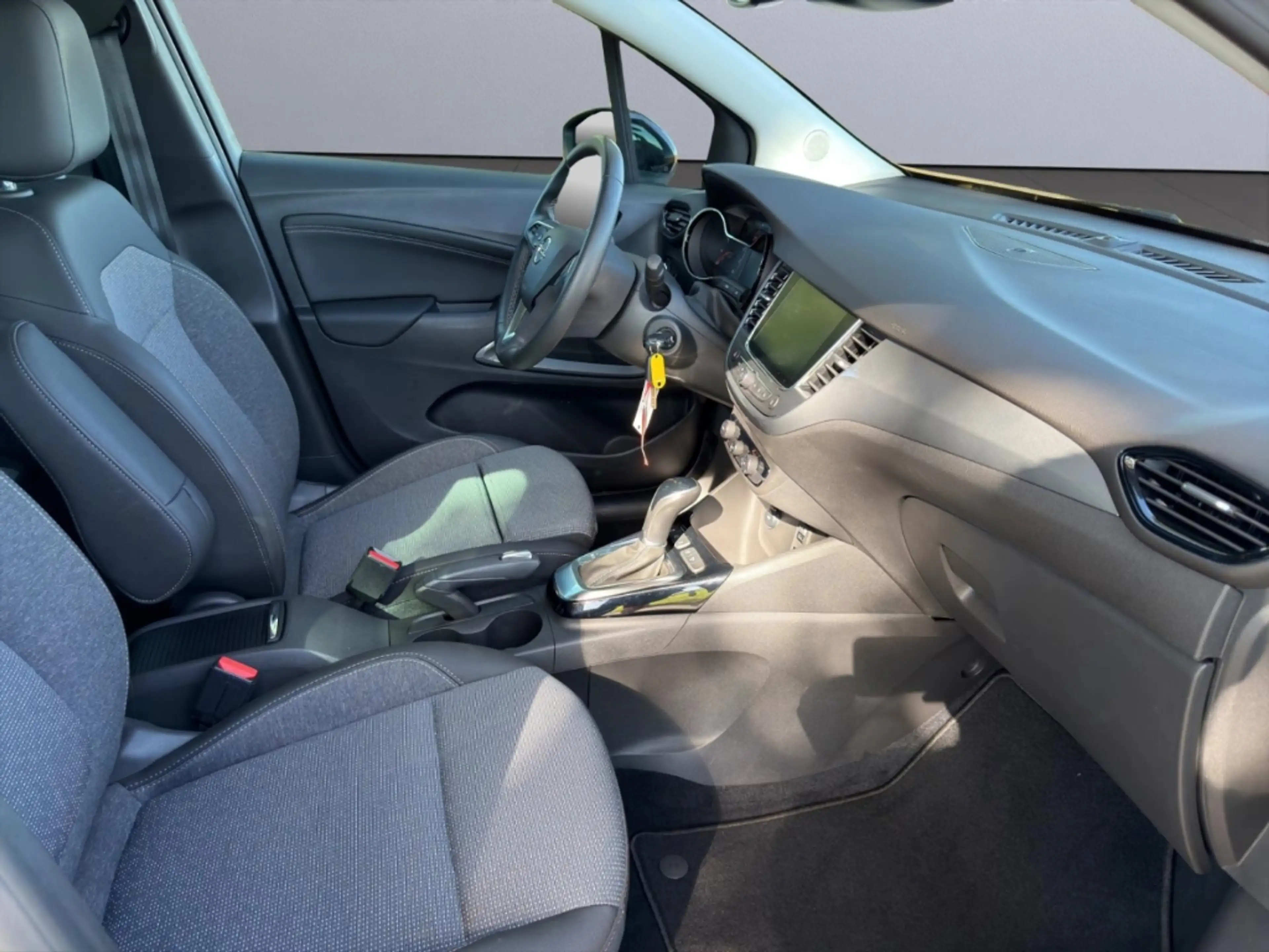 Opel Crossland Elegance Paket ATG Navi Allwetterreifen Klimaautom — photo 8