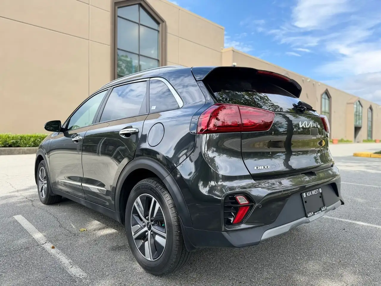 Kia Niro photo Kia Niro