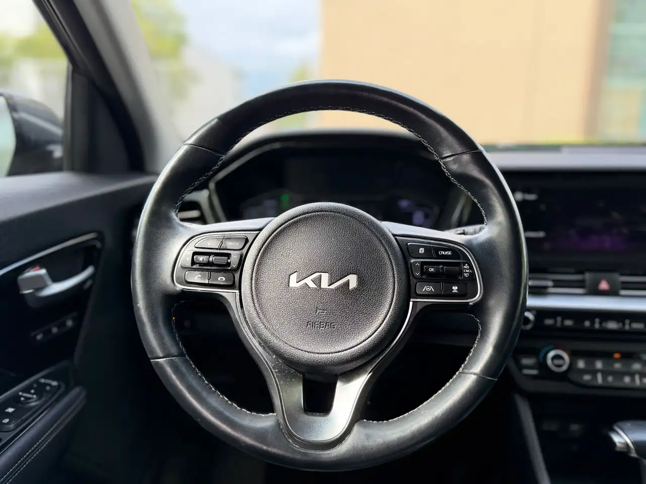 Kia Niro photo Kia Niro