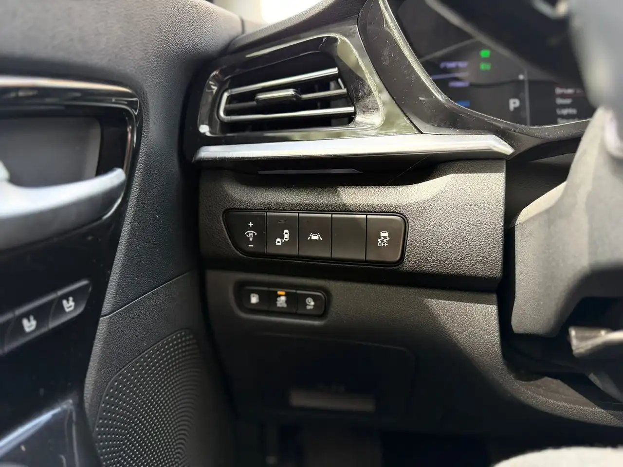 Kia Niro photo Kia Niro