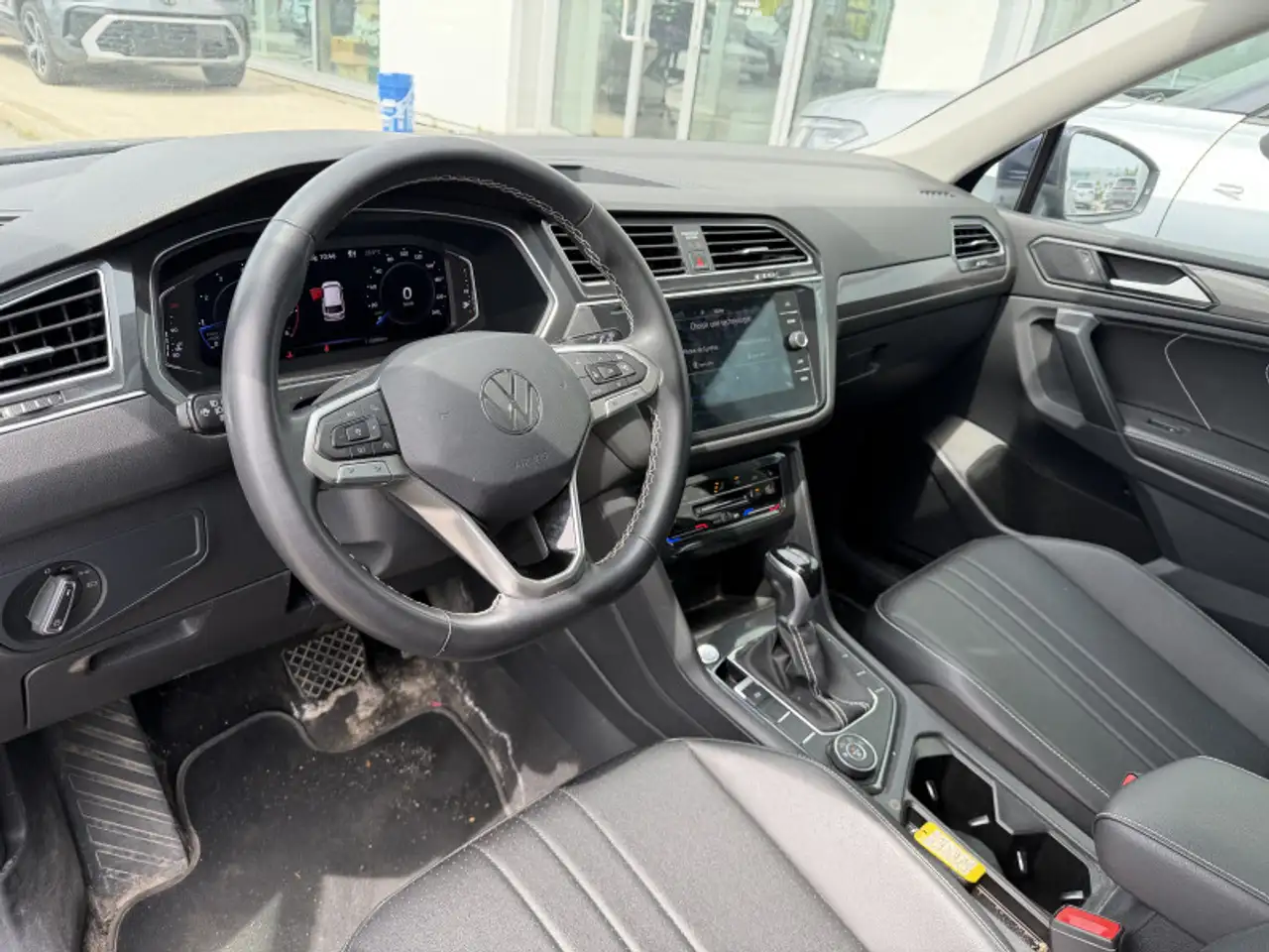 Volkswagen Tiguan снимка Volkswagen Tiguan