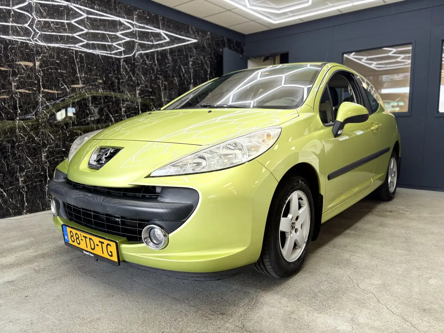 Peugeot 207 1.4-16V XS Giallo - 1