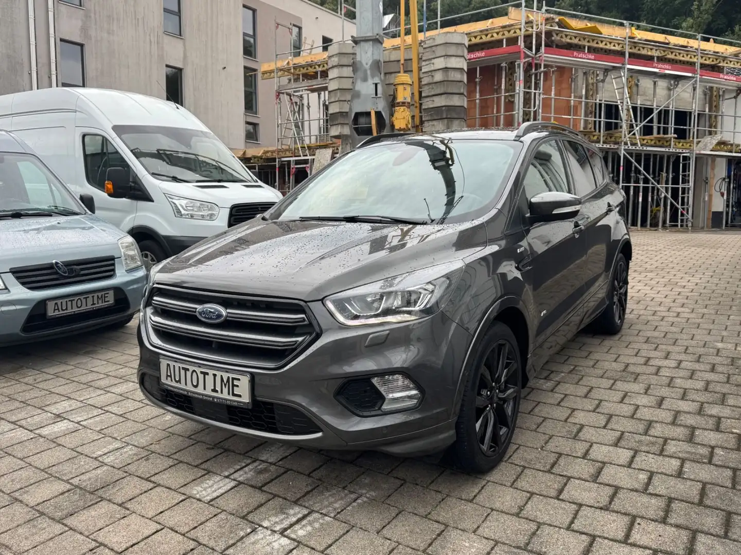 Ford Kuga ST-Line-Automatik-Navi-Allrad!! Gris - 1