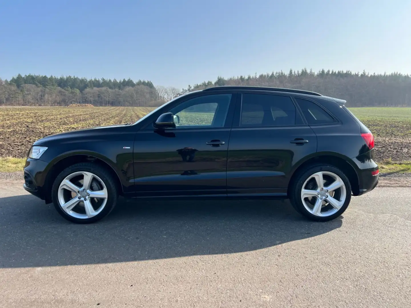 Audi Q5 3.0 TDI  quattro S-line super Optik Schwarz - 2