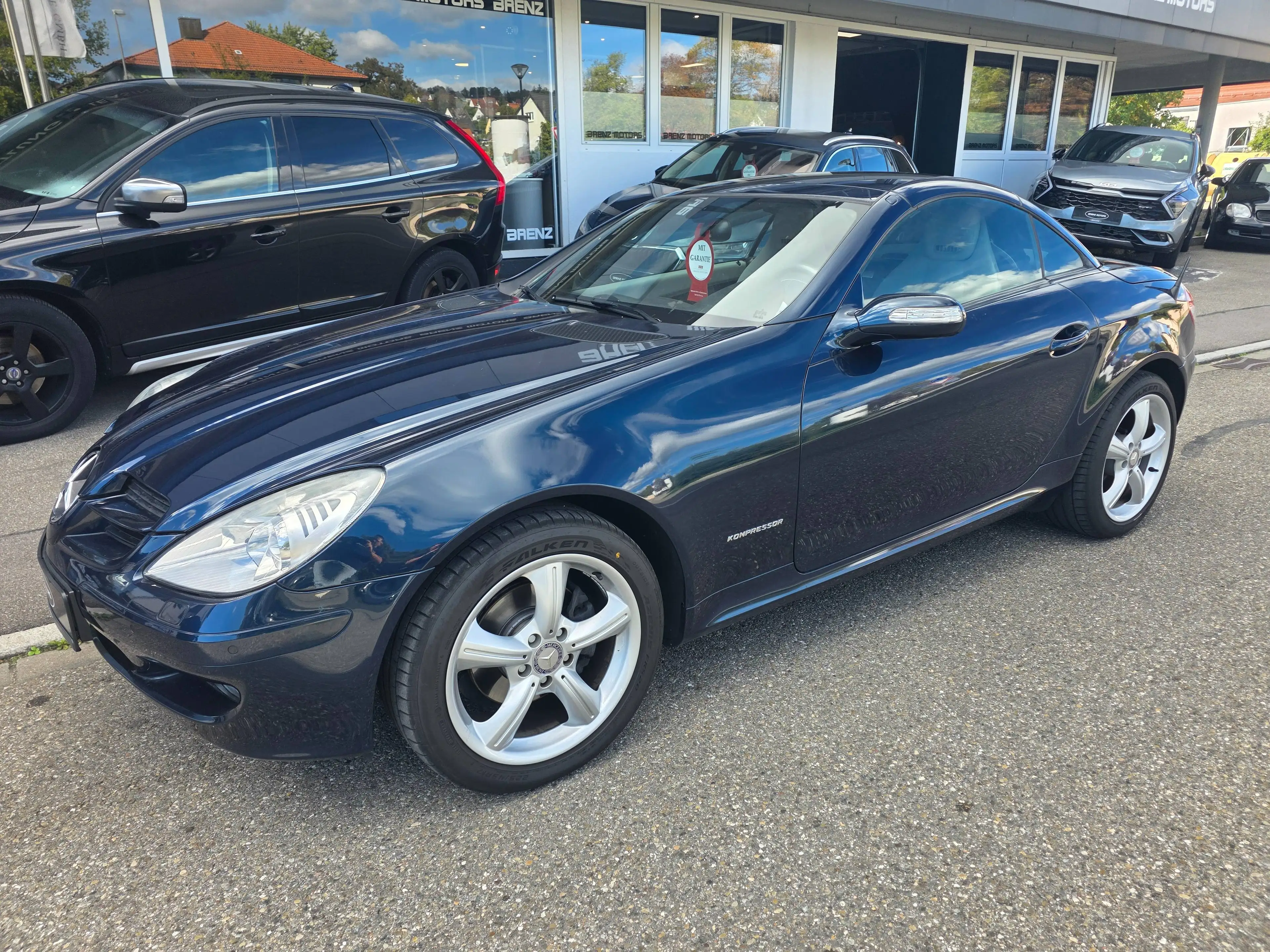 Mercedes-Benz SLK 200 Kompressor / 2. Hand / Top gepflegt / Service neu — photo 2