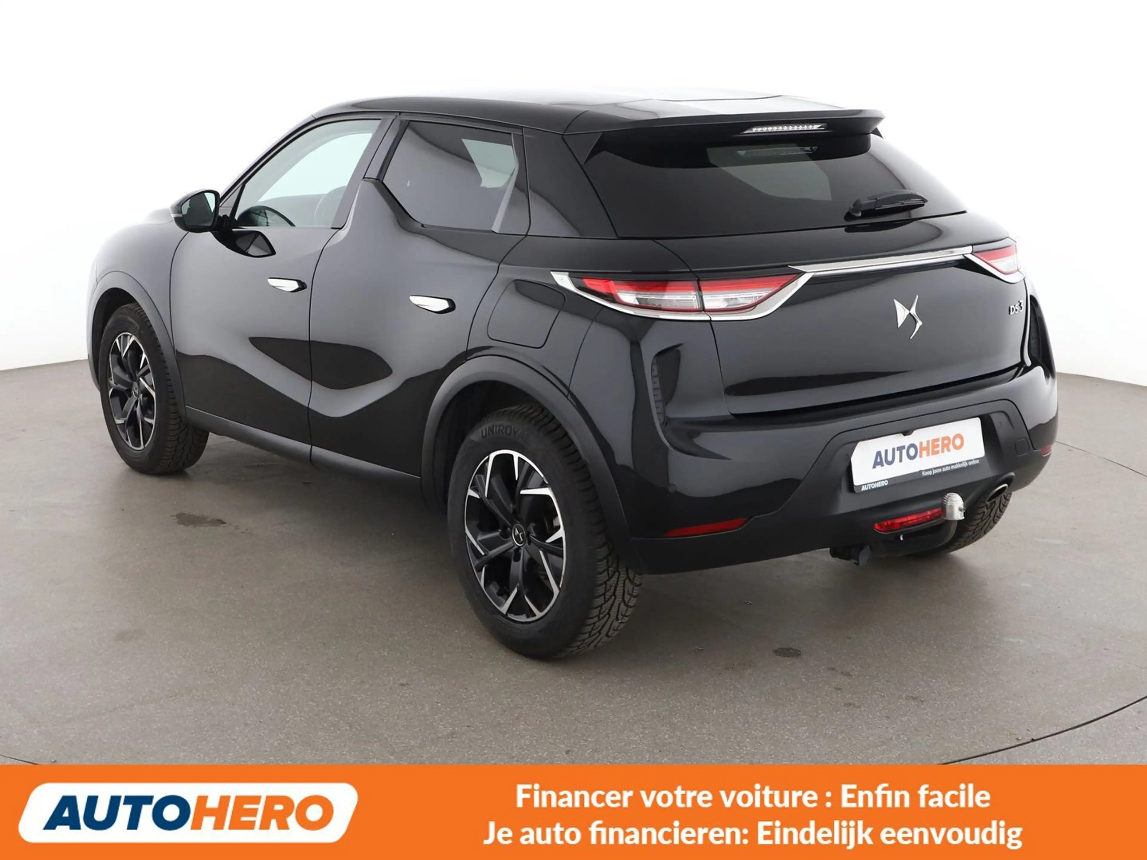 DS Automobiles DS 3 Crossback 1.5 Blue-HDi So Chic — photo 4