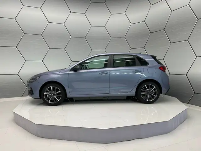 Hyundai I30 view 3