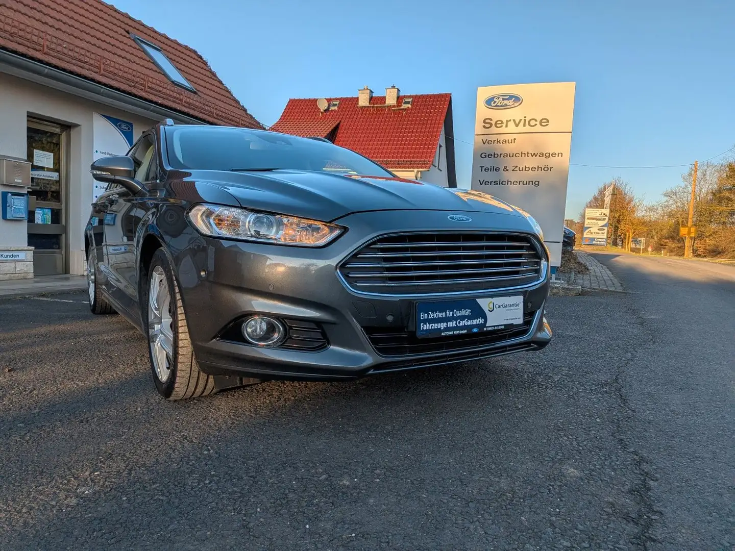 Ford Mondeo Turnier Titanium Grau - 1