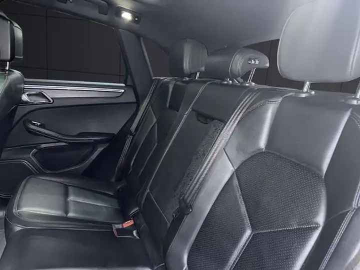 Porsche Macan 2022, foto 16
