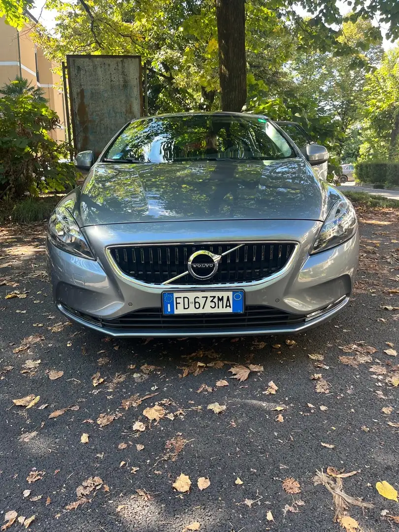 Volvo V40 1.8 - 1