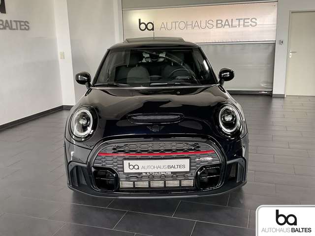 MINI John Cooper Works JCW 17"/Pano/Park/HuD/Navi/LED/Kam/Black