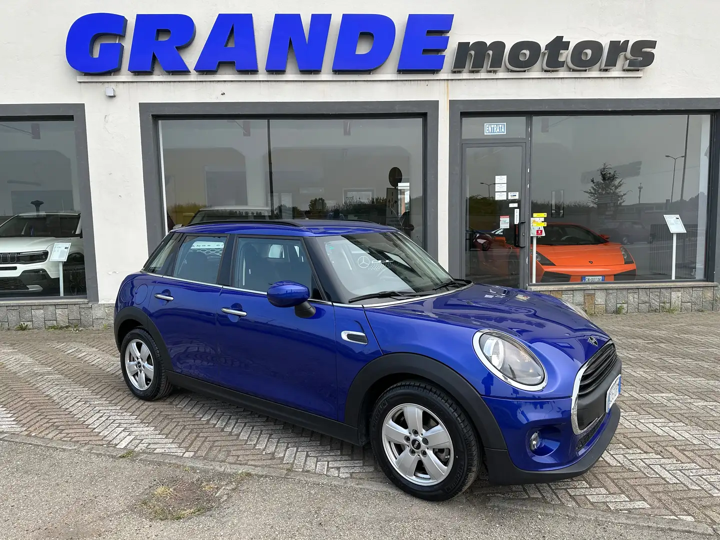 MINI One Mini 5p 1.5 One Business 102cv Blau - 1